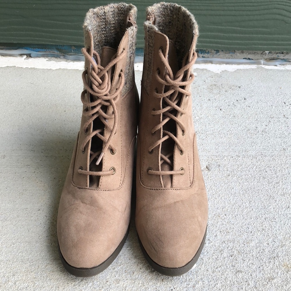 Cream Laced Up Booties - Picture 2 of 3